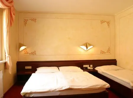 Hotel Helenenstuberl